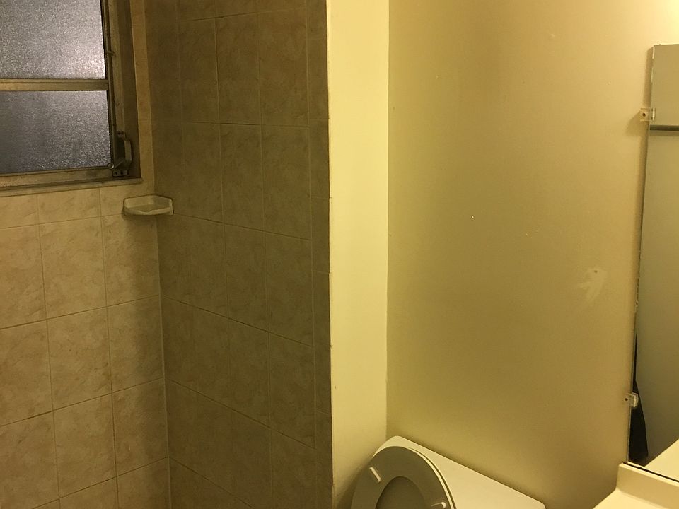 2nd image of 3339 Umber Rd
