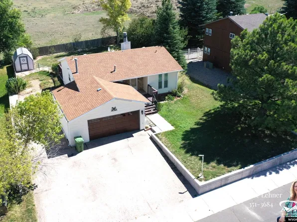 1113 Mesa Dr, Douglas, WY 82633
