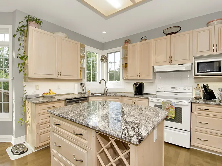53 Mattawa Cres #1 — Photo 9