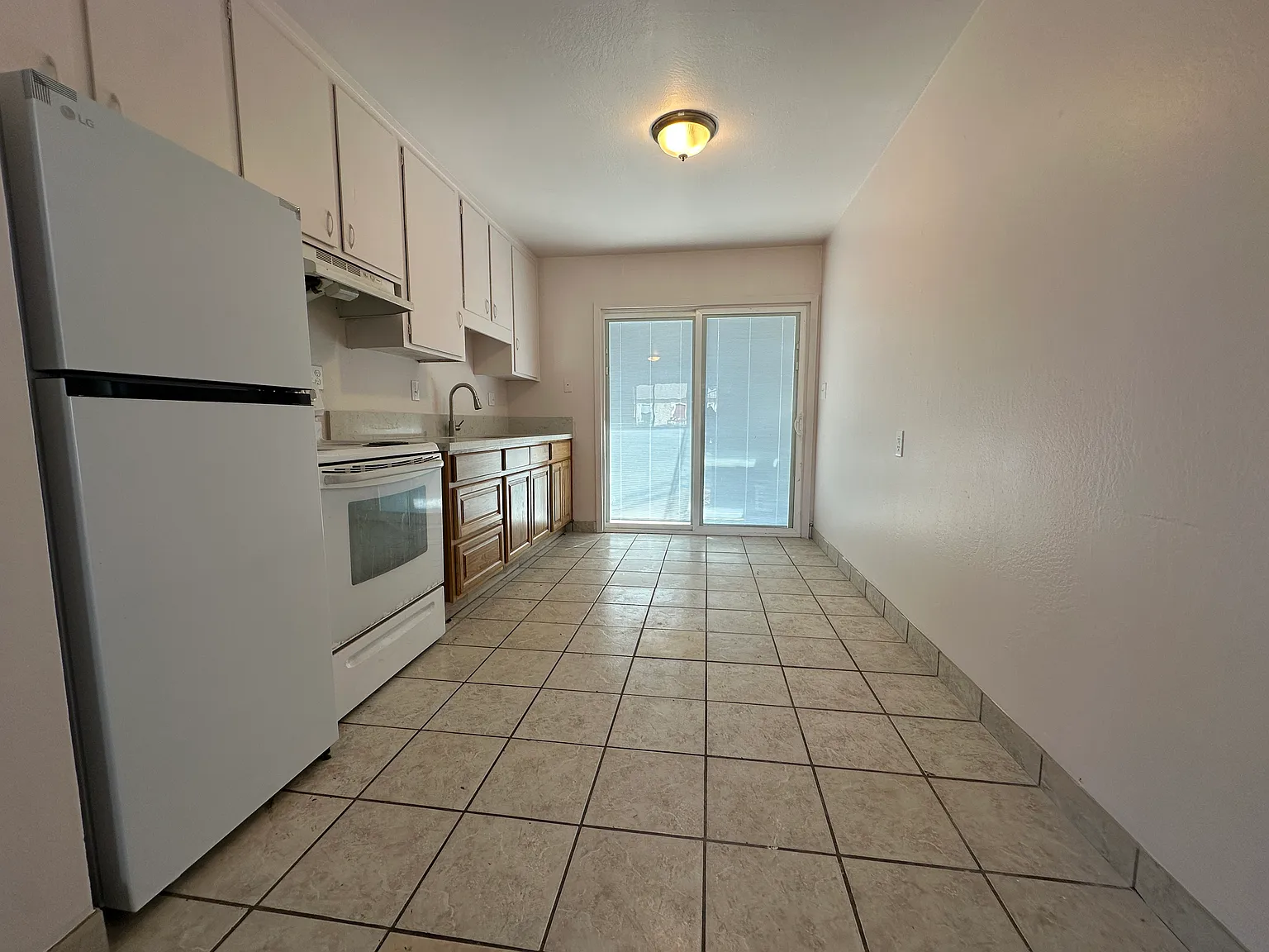 2 bed, $1,750 — Photo 3