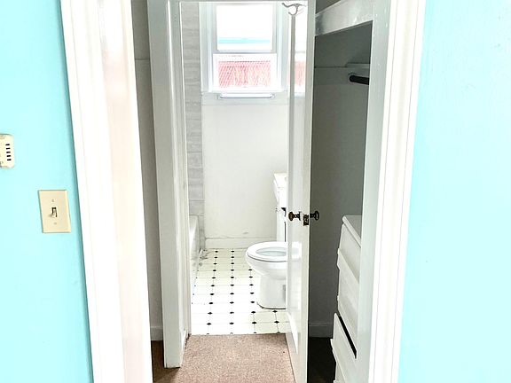 5th image of 1238 20th Ave #5B
