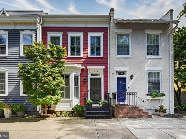 533 N Columbus St, Alexandria, VA 22314