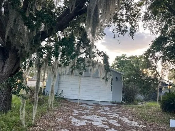 4401 Maderia Ave, Sebring, FL 33872