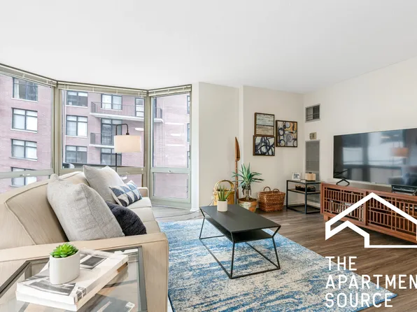 1129 N Dearborn St, Chicago, IL