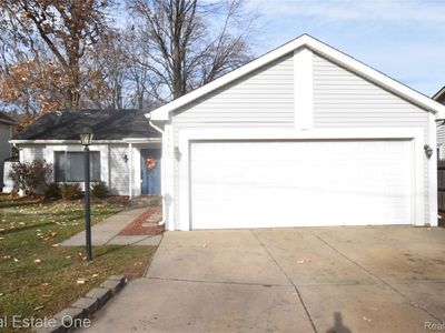 3630 Cass Elizabeth Rd, Waterford, MI, 48328