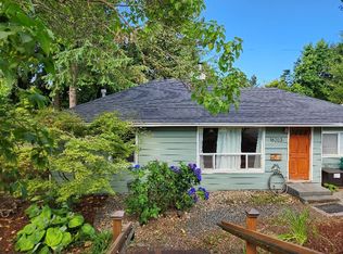 16203 6th Ave NE, Seattle, WA 98155