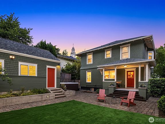 2nd image of 721 18th Avenue E