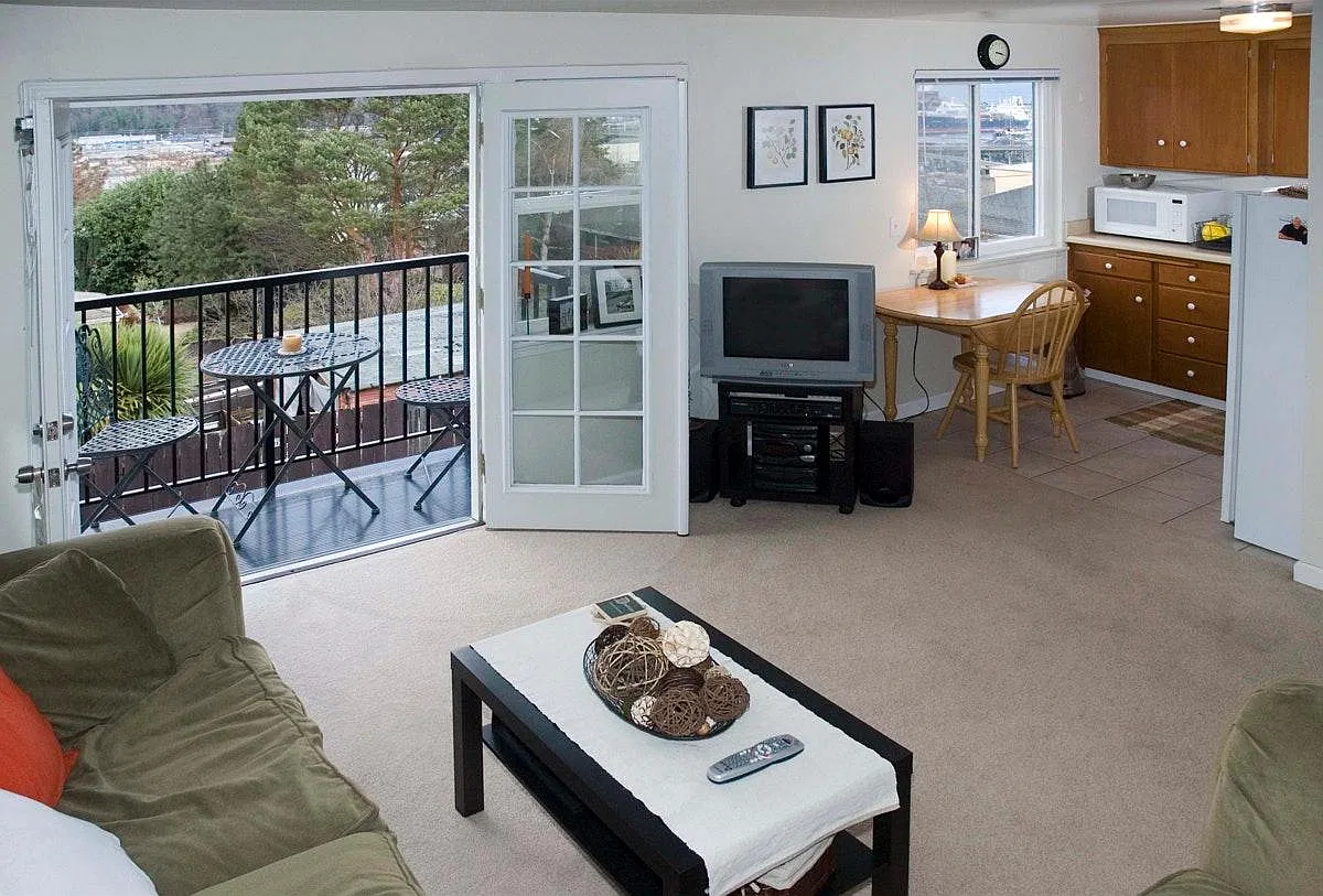 1 bed, 500 sqft, $1,400 — Photo 3