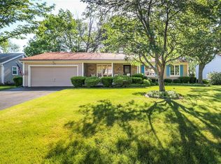 134 W Bend Dr, Rochester, NY 14612