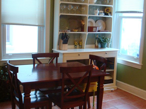 Eat-in area