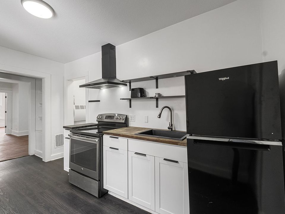 1st image of 849 Columbia Ave #201
