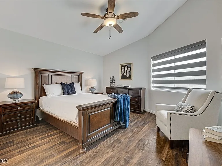 8208 Ogee Dr — Photo 24