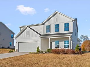 104 Palomino Dr, King, NC 27021