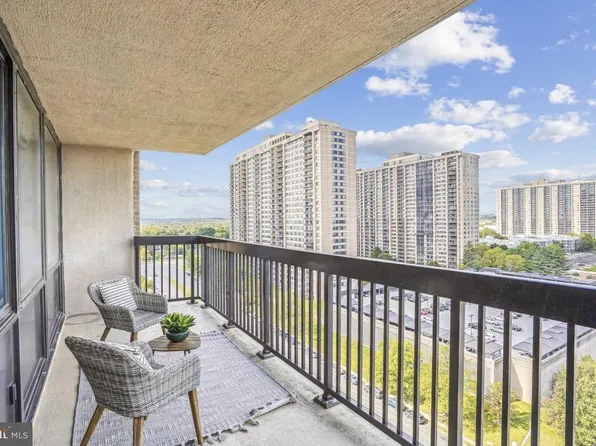 3713 George Mason Dr APT 1506, Falls Church, VA 22041