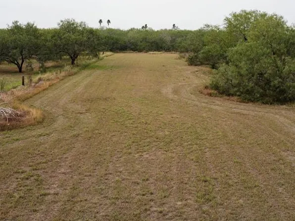 1509 N Parker Rd, Santa Rosa, TX 78593