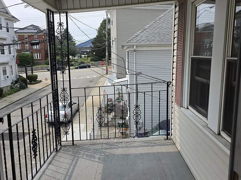 Private porch