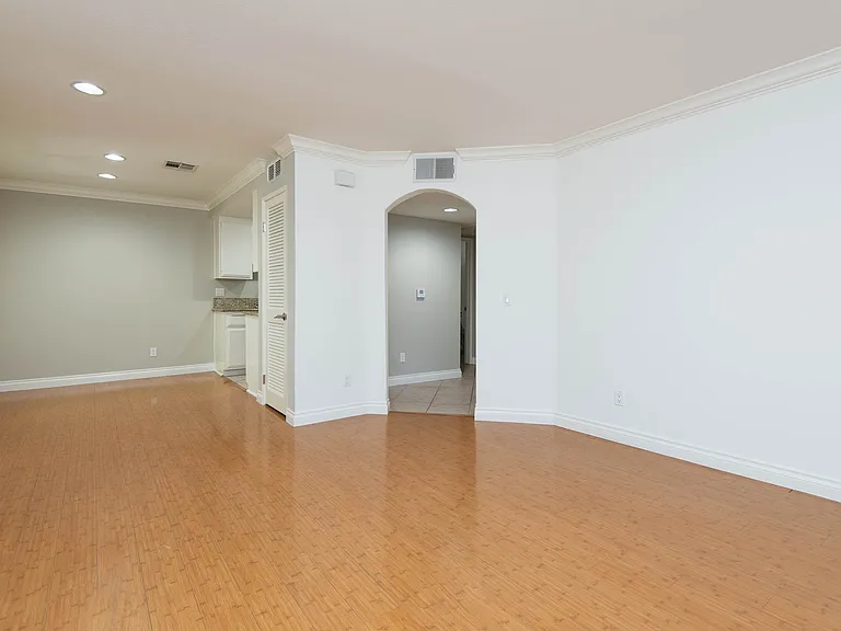 3839 Motor Ave #103 — Photo 6