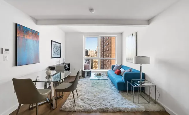 Rented by Compass | media 16