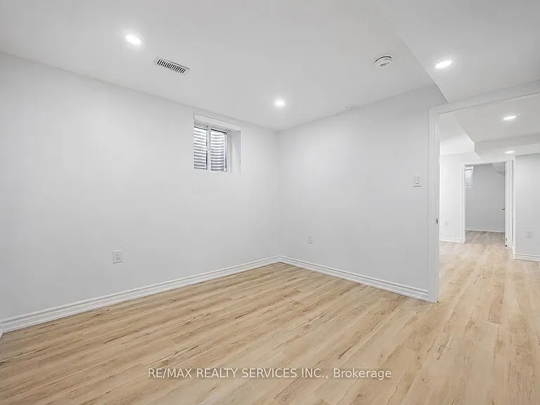 42 Northampton St #BASEMENT — Photo 7