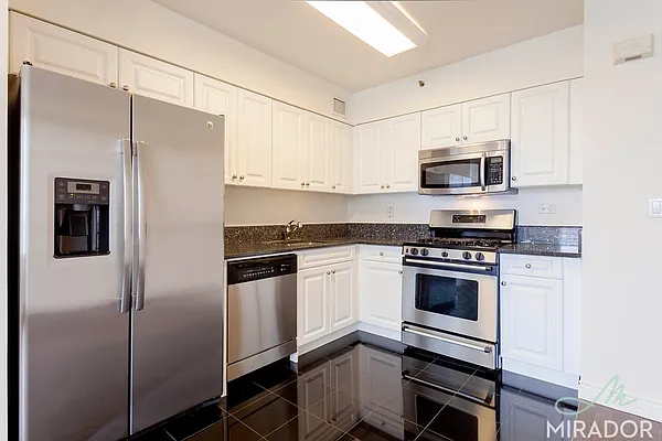 Rented by Mirador Real Estate | media 16