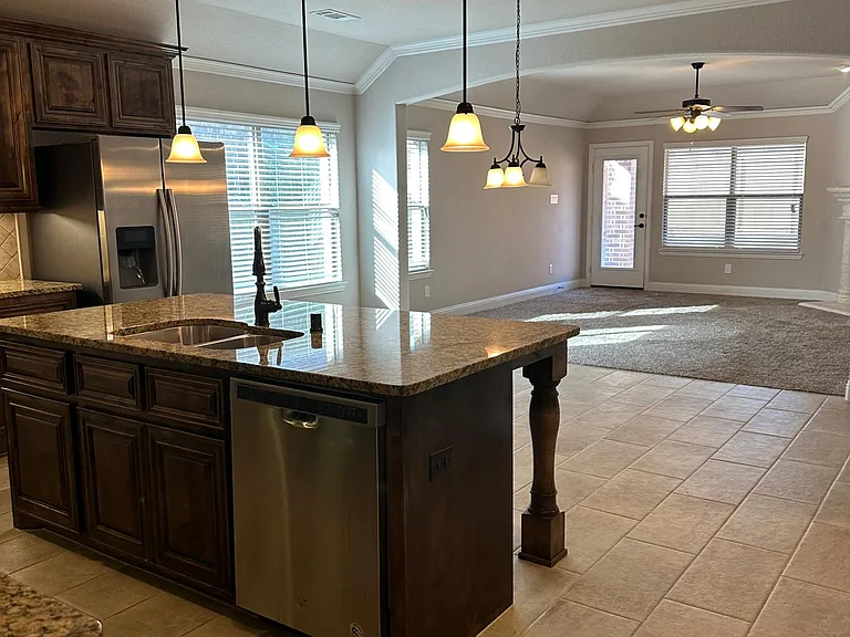 16413 Dry Creek Blvd — Photo 5