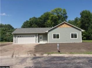 218 3rd St NE, Milaca, MN 56353