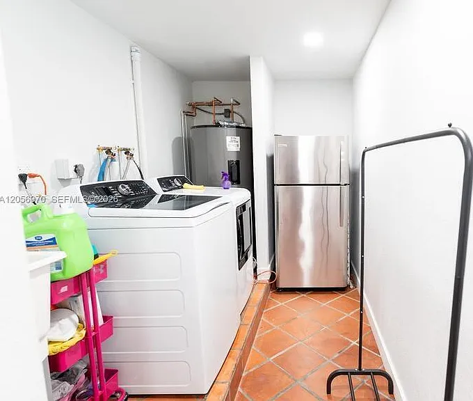 12040 SW 43rd St — Photo 43