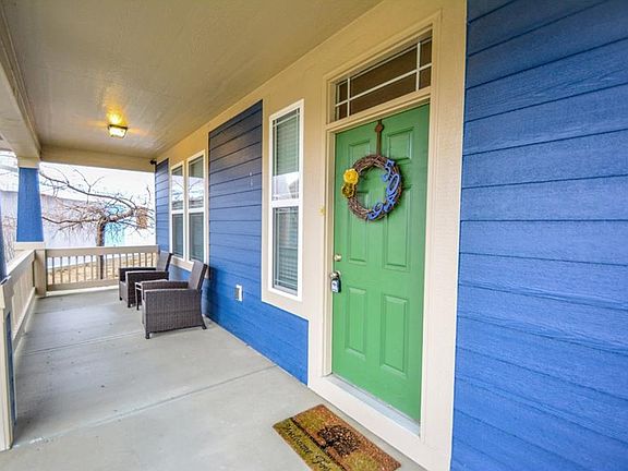 2nd image of 5049 Clemens Pl