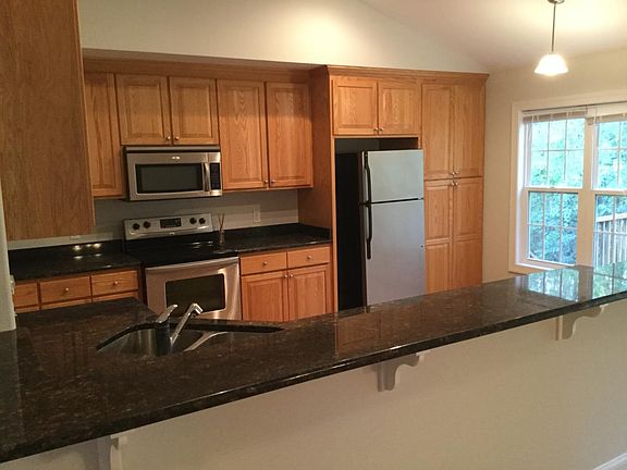 Kitchen pic #2