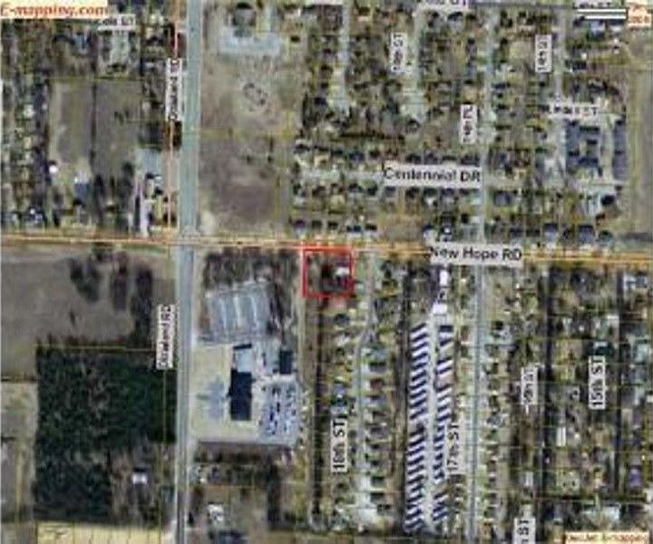 2nd image of 1800 W New Hope Rd