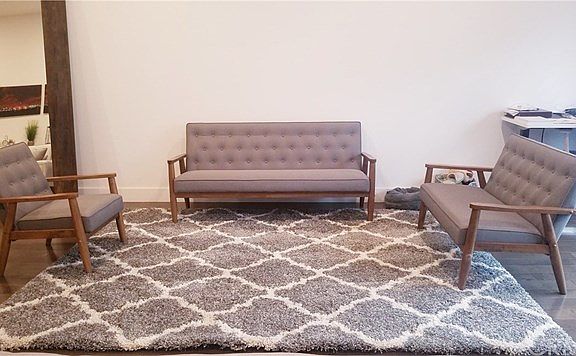 2nd image of 433 Pine Ave Unit 307