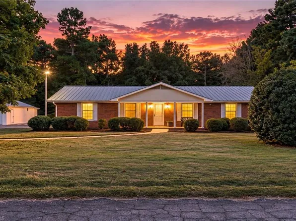 113 Glendale Rd, Lexington, NC 27292