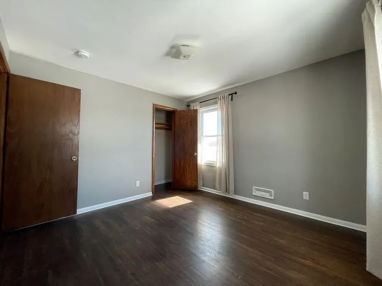 6210 Thomas Ave S — Photo 6