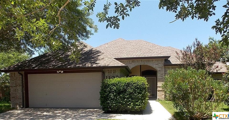 1st image of 2505 Hidden Valley Dr