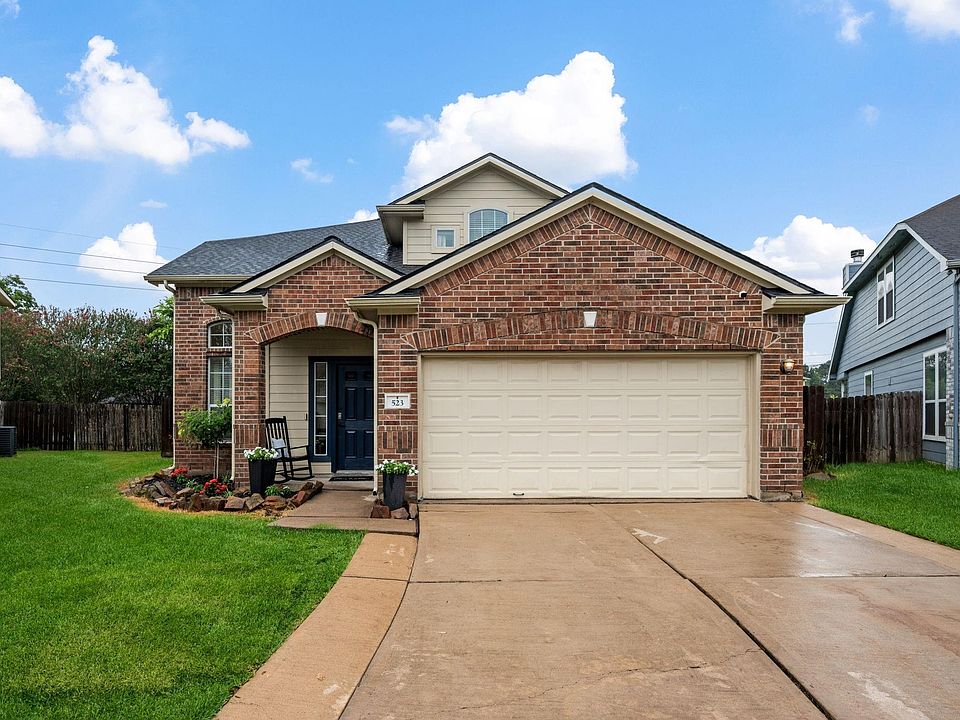 1st image of 523 Savory Ln