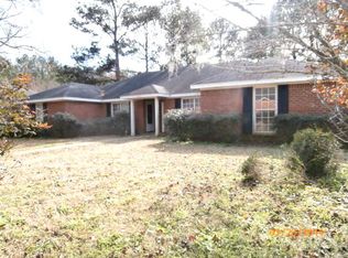 1207B Westwood Dr, Albany, GA 31721