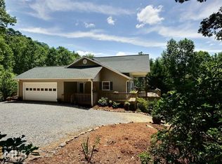 1062 Fox Fire Ln, Hiawassee, GA 30546