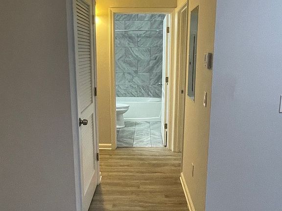 3rd image of 4648 Avenue D St