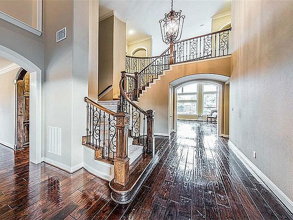 4th image of 4719 Mesquite Meadow Ln