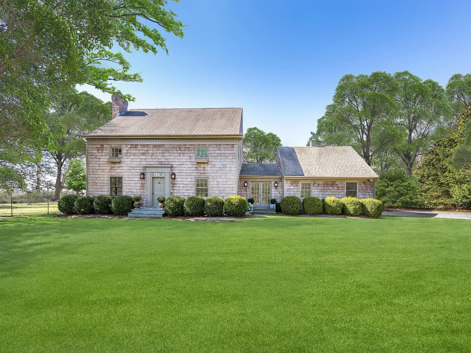 Immaculate Bridgehampton Beauty — Photo 2