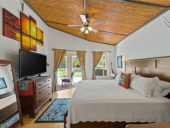 4th image of 8503 Manderston Ct