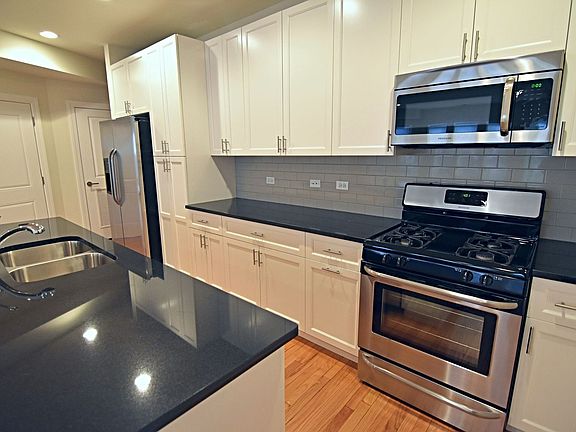 4th image of 6453 N Newgard Ave #6455-2