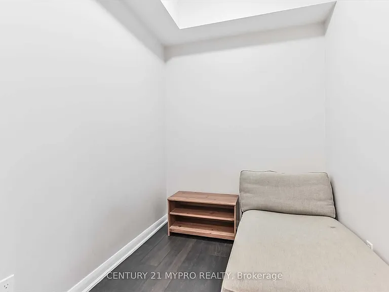 5162 Yonge St #2303 — Photo 11