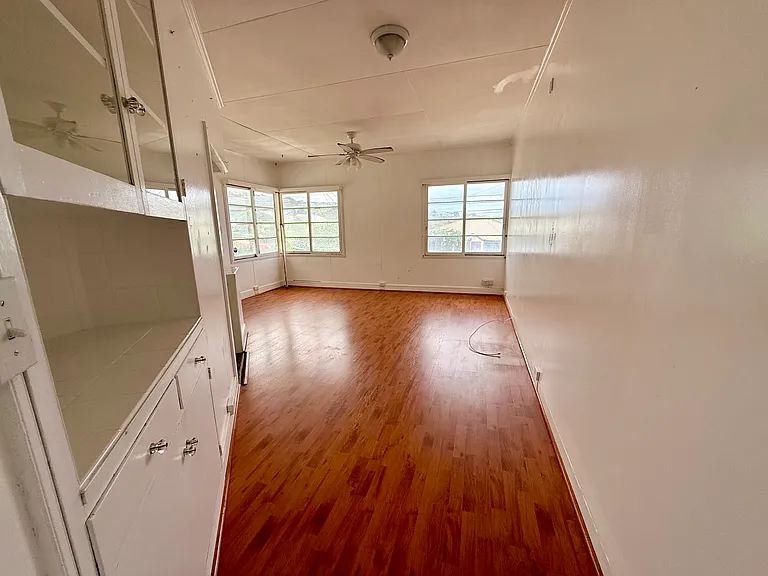 3770 Sierra Dr #B — Photo 7