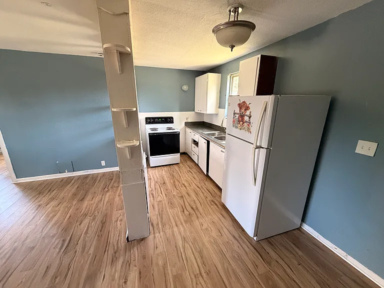 1313 E Salisbury Rd #1 — Photo 5