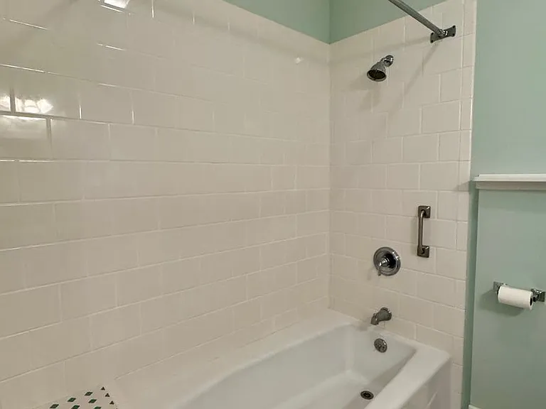 6159 NE Old Mill Rd — Photo 8