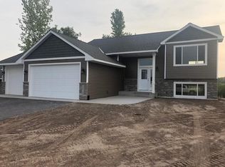 7590 Rolling Meadows Cir, Pine City, MN 55063