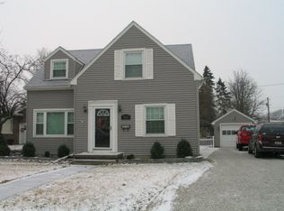 1119 Hamlin St, Fremont, OH 43420