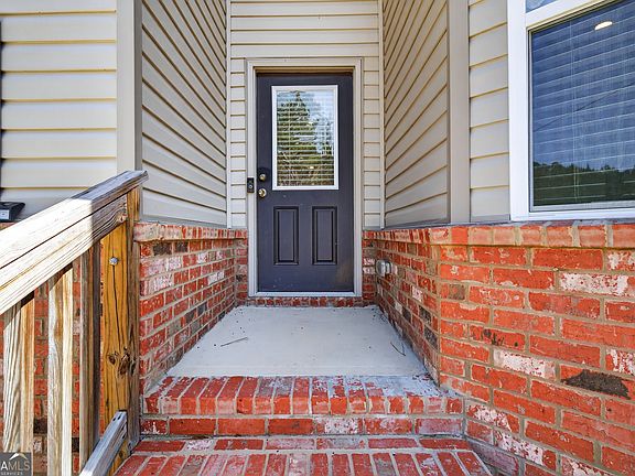 2nd image of 155 Shetland Pines Dr