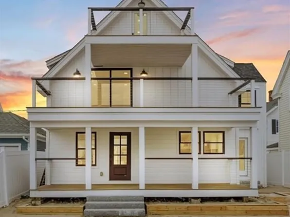 8 Knox St, Marshfield, MA 02050